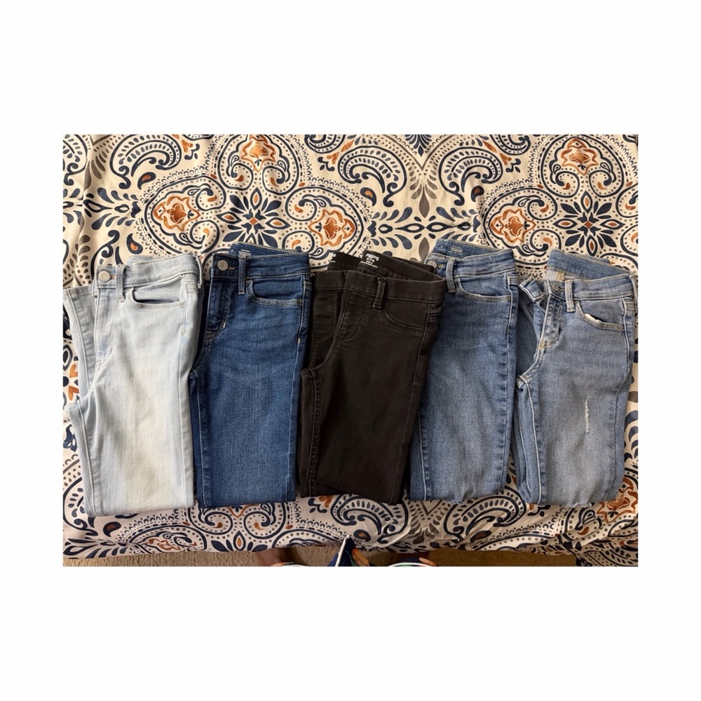 Stylish Women's Jeans Collection
